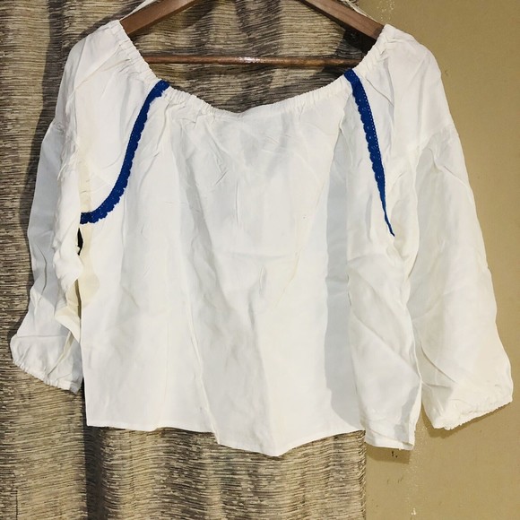 Line & Dot Embroidered Off The Shoulder Peasant boho prairie blouse size xs - Picture 4 of 9